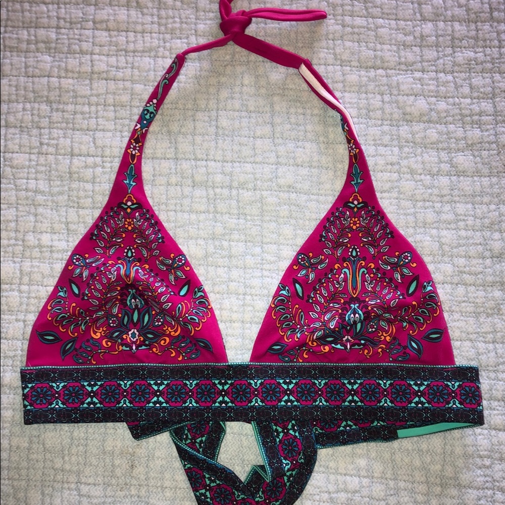 Victoria's Secret bikini top, Size Medium